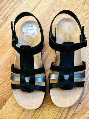 Easy Spirit Black and Silver Sandals, Easy Spirit Sandals Size 7M, Easy Spirit